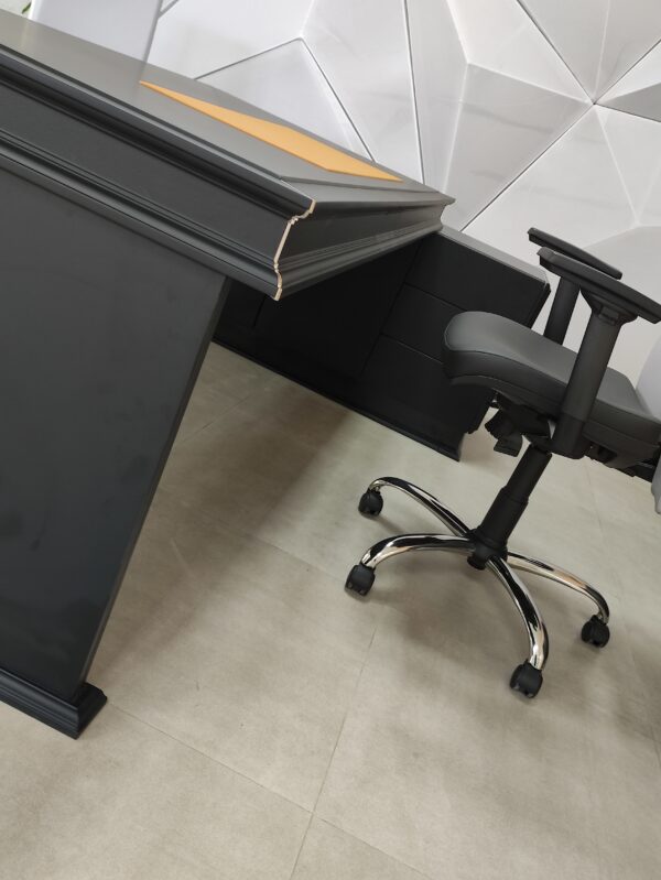 Bureau CLASS – Image 5