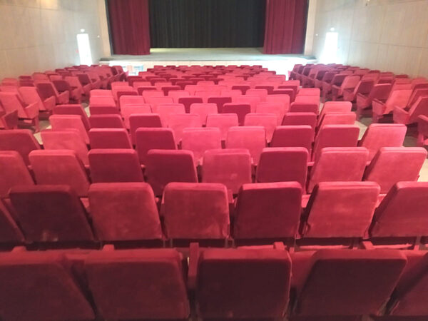 Chaise de spectacle de la Maison de Culture – Image 4