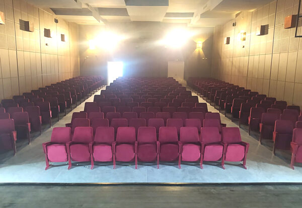 Chaise de spectacle de la Maison de Culture – Image 3