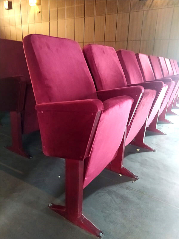 Chaise de spectacle de la Maison de Culture