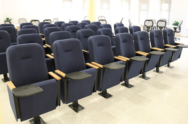 Chaise Amphi Piètement Central – Image 3